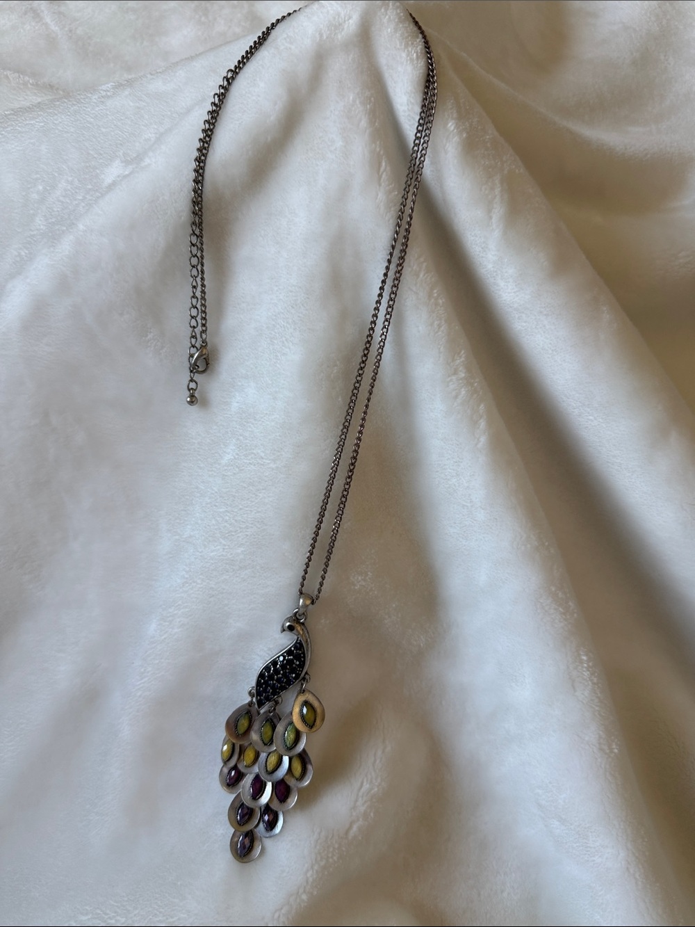 Peacock Pendant Necklace in Multicolor